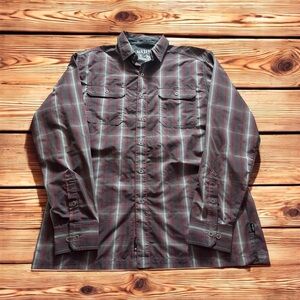 Kuhl Button Down Shirt Mens Medium Plaid Short Sleeve Hiking